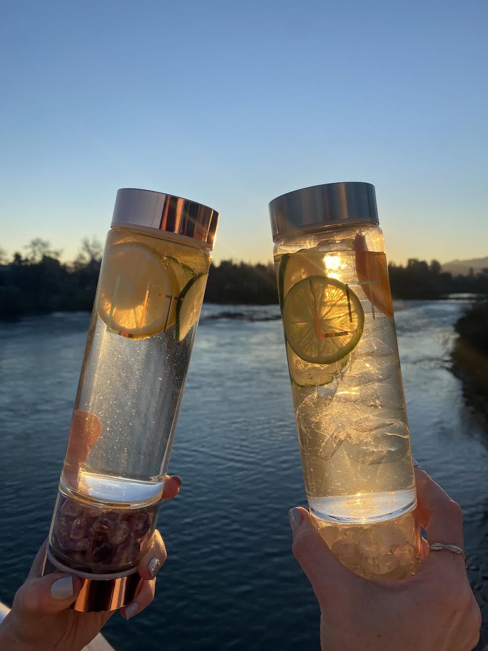 MANIFEST | Crystal Infused Glass Water bottle | Rose Gold Lid | CLEAR QUARTZ